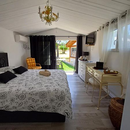 Bed and Breakfast Margaux Le Plan-de-la-Tour Esterno foto
