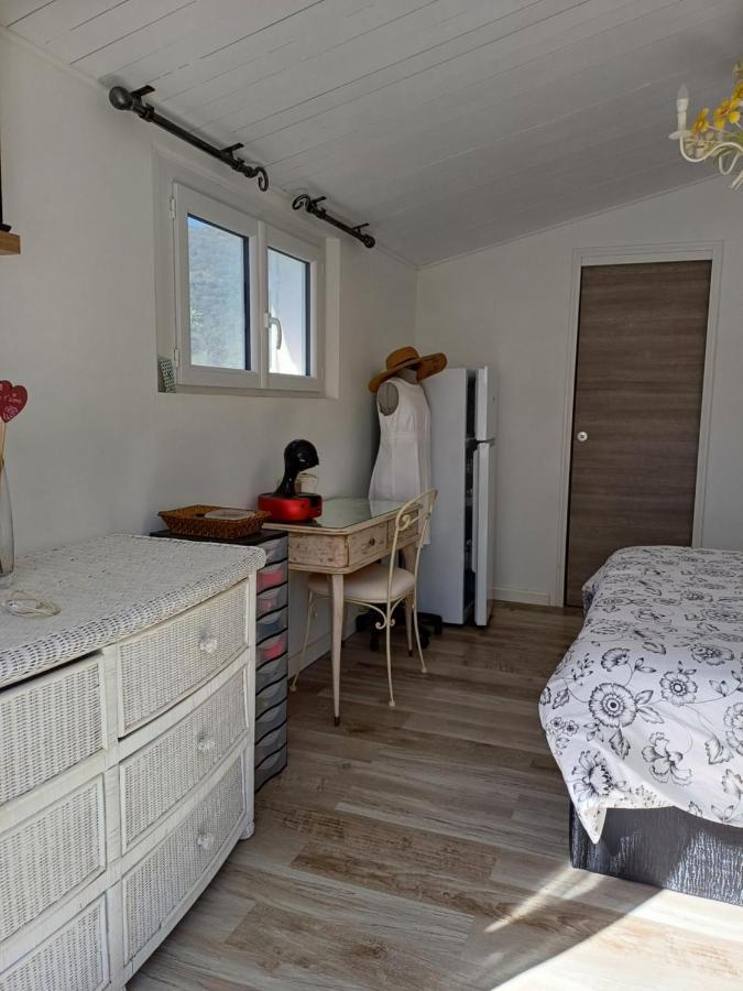Bed and Breakfast Margaux Le Plan-de-la-Tour Esterno foto
