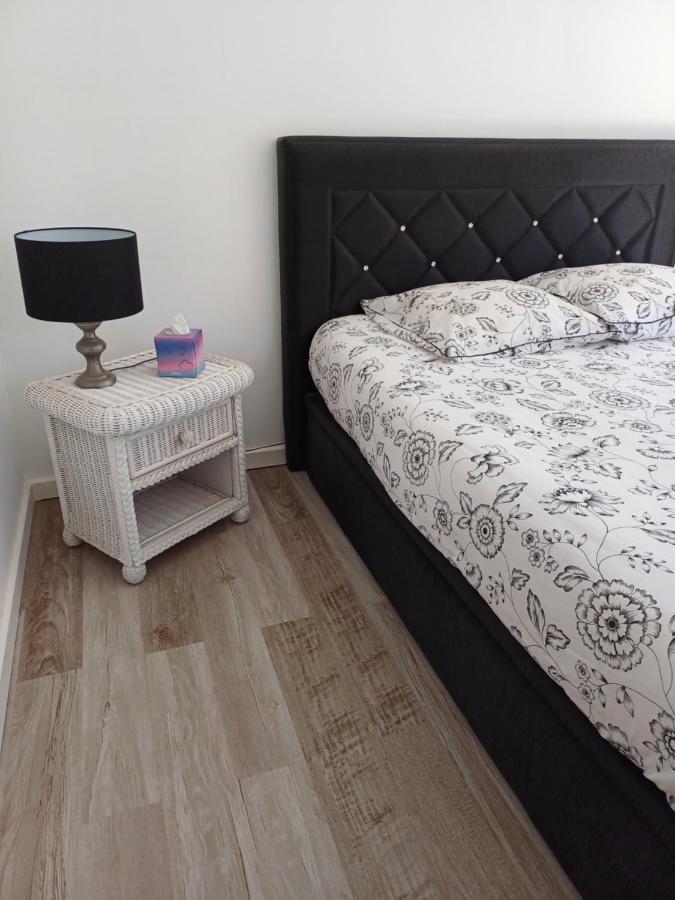 Bed and Breakfast Margaux Le Plan-de-la-Tour Esterno foto