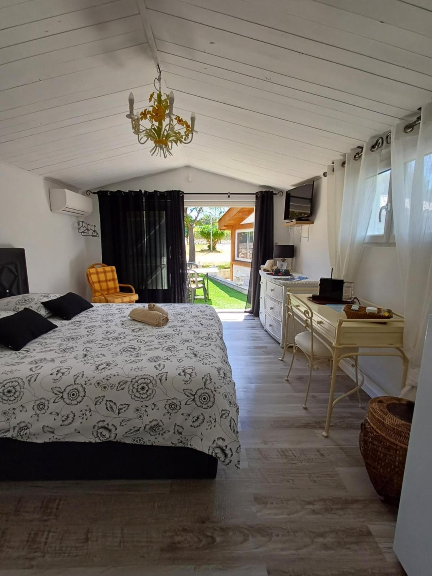 Bed and Breakfast Margaux Le Plan-de-la-Tour Esterno foto